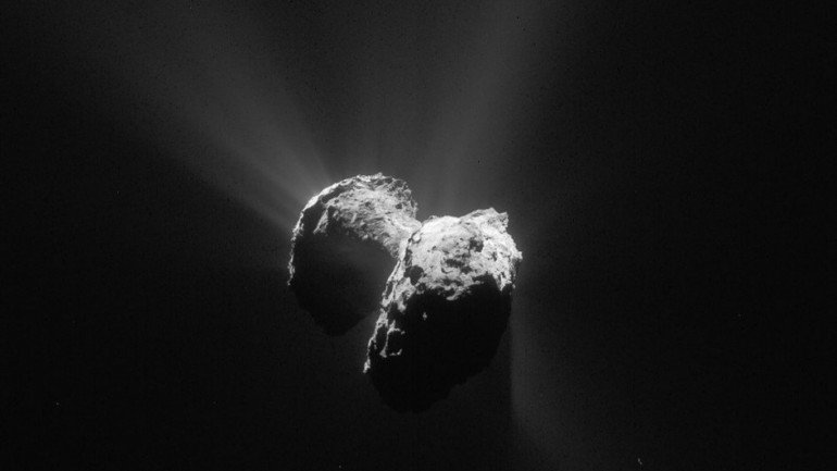 O cometa 67P/Churyumov-Gerasimenko enquanto se aproximava do Sol