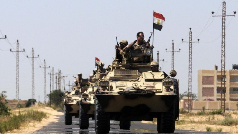 Um relatório da HRW revela que o exército egípcio demoliu 3.255 edifícios e desalojou milhares de residentes