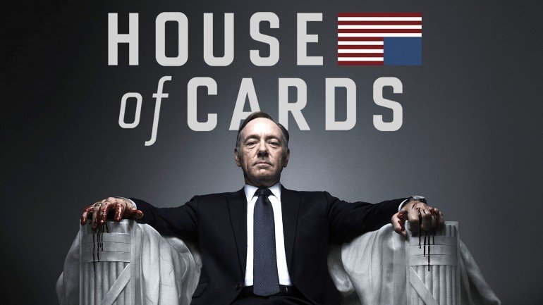 A partir do 3.º episódio de &quot;House of Cards&quot;, os espectadores não se conseguiram desligar mais da série.