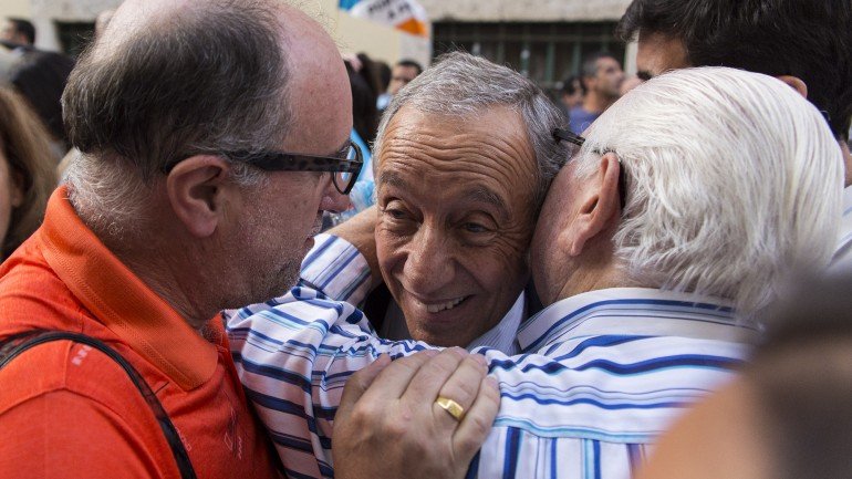 Se as eleições presidenciais fossem hoje, Marcelo Rebelo de Sousa venceria a primeira volta com 49,3% dos votos