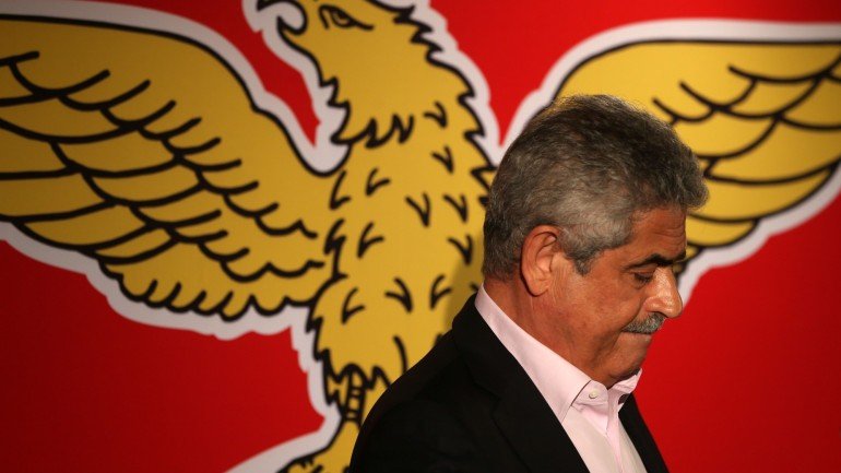 O Benfica foi o primeiro a fechar acordo com a NOS, a 2 de dezembro, num valor de 400 milhões de euros