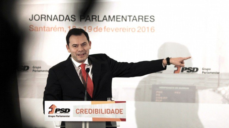Luís Montenegro, líder parlamentar do PSD, Hugo Soares e Luís Campos Ferreira também foram ao Euro com viagens pagas por Joaquim Oliveira
