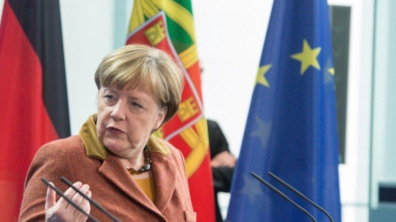 Angela Merkel recebeu a visita do primeiro-ministro, António Costa, a 5 de fevereiro