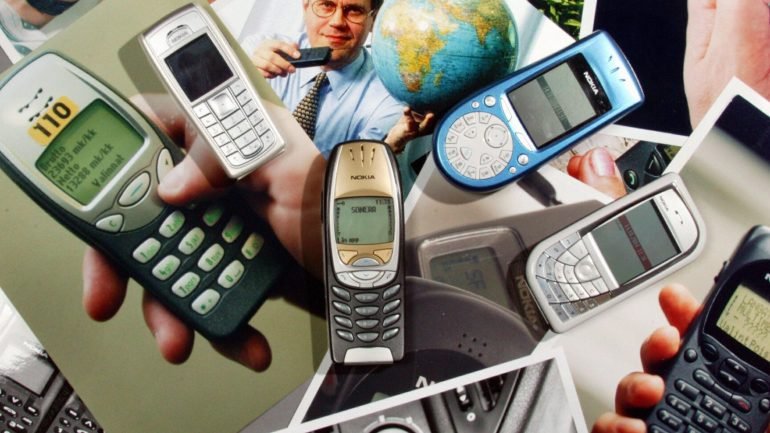 Os velhinhos telemóveis da Nokia podem estar de volta. Veja na fotogaleria outras marcas e produtos que fizeram ou estão a fazer um &quot;comeback&quot;.