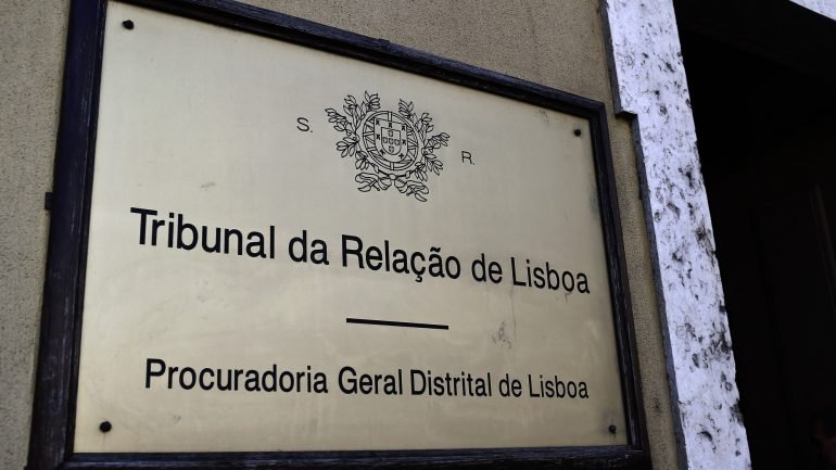 A Relação de Lisboa considerou que o afastamento dos diretores foi de facto ilegal
