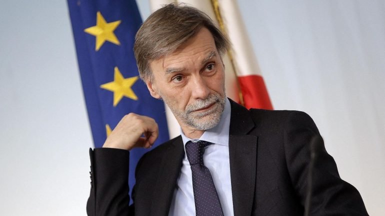 O próprio ministro das Infra-estruturas e dos Transportes de Itália sai em defesa da Fiat