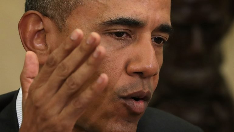 Barack Obama pediu para o país endurecer a lei de acesso à armas de fogo