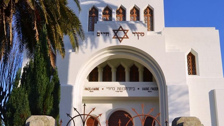 A sinagoga Kadoorie - Mekor Haim é a sede da comunidade judaica do Porto