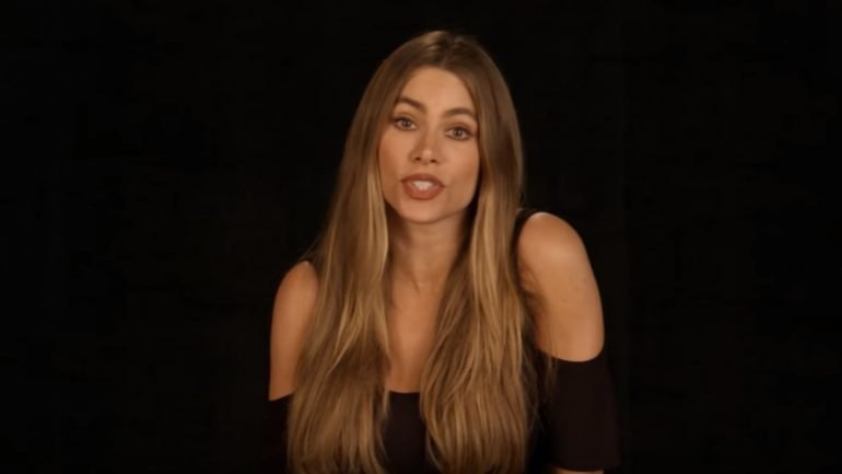 Sofia Vergara (captura de ecrã do vídeo do YouTube)