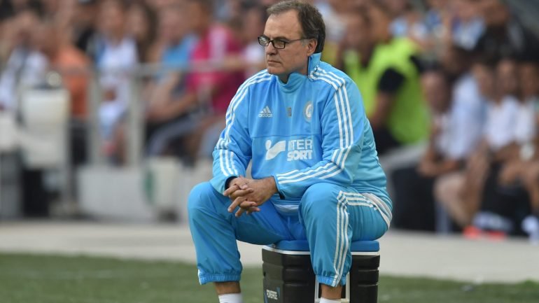 O treinador argentino tem atualmente 60 anos de idade.
