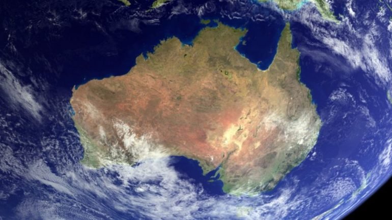O continente australiano muda de sítio todos os anos por causa do movimento das placas tectónicas