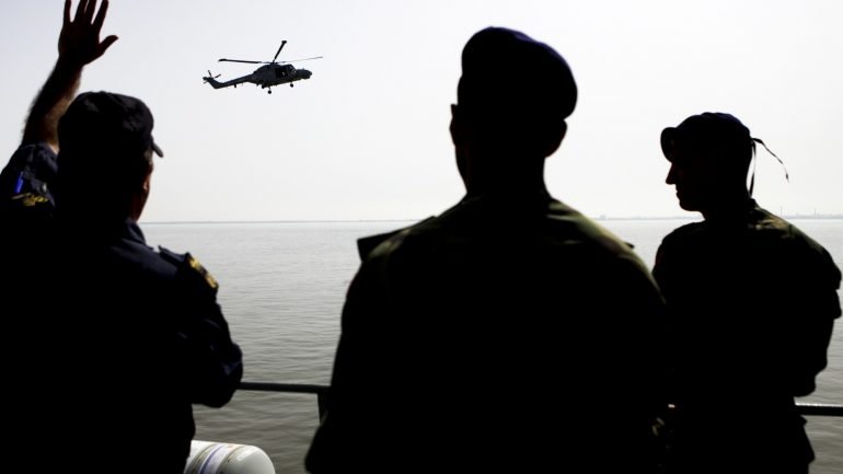 Na operação de resgate estiveram envolvidos a Marinha, a Força Aérea e o INEM