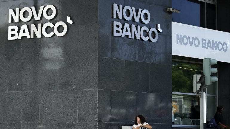 O Banco de Portugal deverá pronunciar-se esta quarta-feira sobre o processo que envolve a venda do Novo Banco