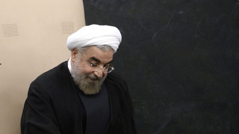 Teerão aceitou restrições ao programa nuclear, recebendo como contrapartida o levantamento das sanções económicas