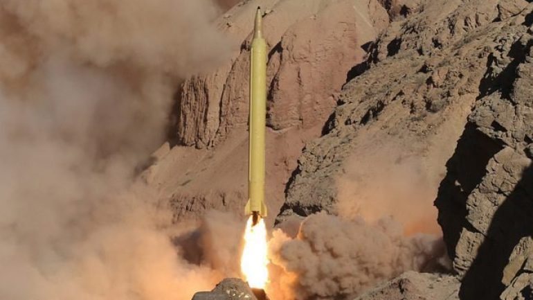 O Conselho de Segurança da ONU vai reunir-se de emergência na terça-feira, a pedido dos Estados Unidos, para debater este ensaio de míssil de médio alcance efetuado pelo Irão