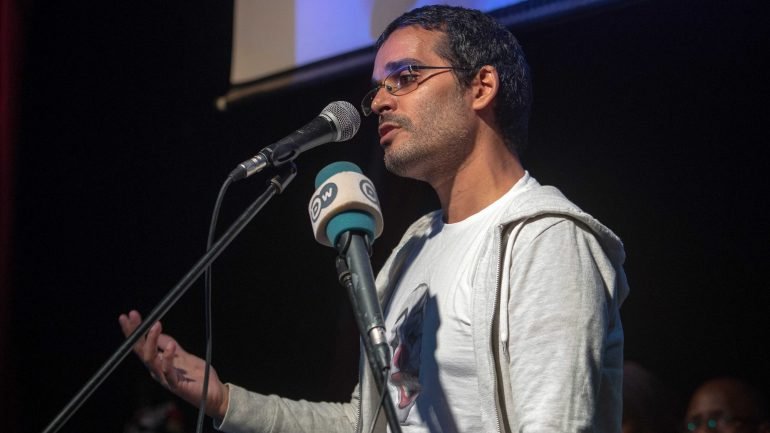 O ativista Luaty Beirão é um dos subscritores do manifesto