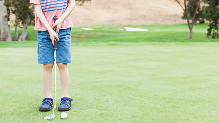 O Programa de Golfe Júnior do Belas Clube de Campo destina-se a jovens dos seis aos 17 anos. As aulas acontecem ao sábado e domingo.