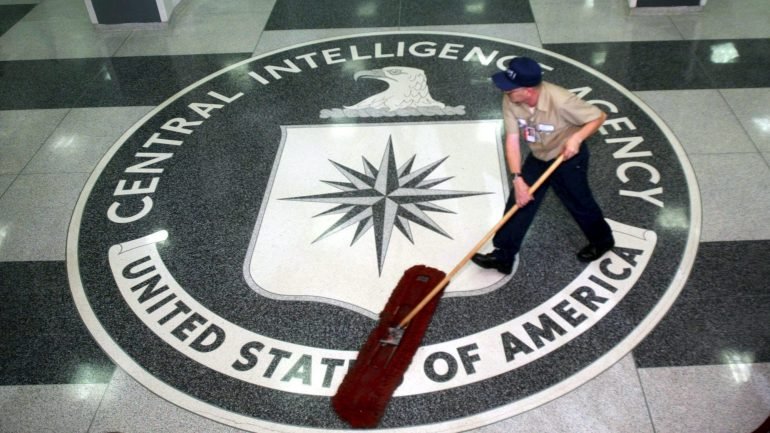 A ex-agente da CIA perdeu vários recursos contra a extradição desde que foi detida inicialmente no aeroporto de Lisboa