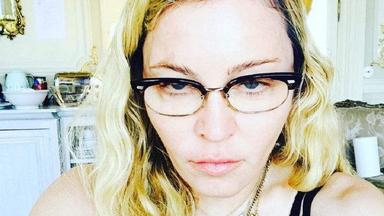 A fotografia que Madonna publicou nas redes sociais sobre o caso