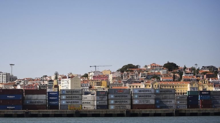 Portugal é responsável por 18,8% das importações angolanas
