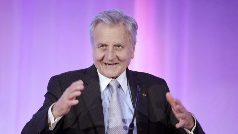 Jean-Claude Trichet foi presidente do Banco Central Europeu entre novembro de 2003 a outubro de 2011.