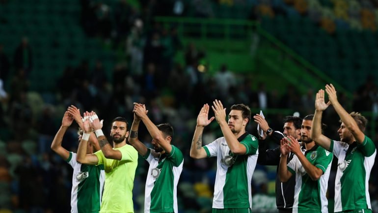 Sporting voltou a vencer o Famalicão na Taça de Portugal e foi o primeiro apurado da quarta eliminatória