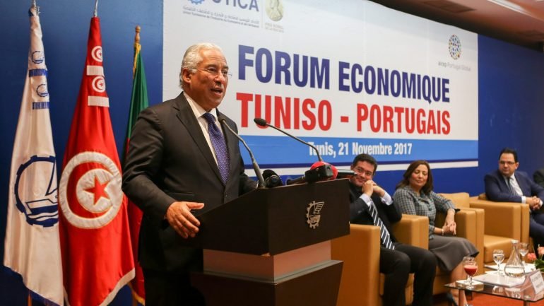 António Costa discursou no Forum Económico Tunísia-Portugal em Tunes