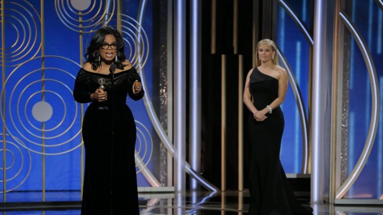 Oprah deixou a plateia em lágrimas com o discurso poderoso durante a entrega do prémio carreira Cecil B. DeMille