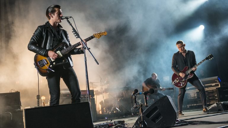 Os Arctic Monkeys já passaram várias vezes por Portugal. O último álbum de originais saiu em 2013
