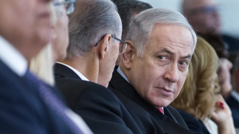 As declarações de Benjamin Netanyahu acontecem uma semana depois de ataques aéreos de Israel contra postos iranianos na Síria