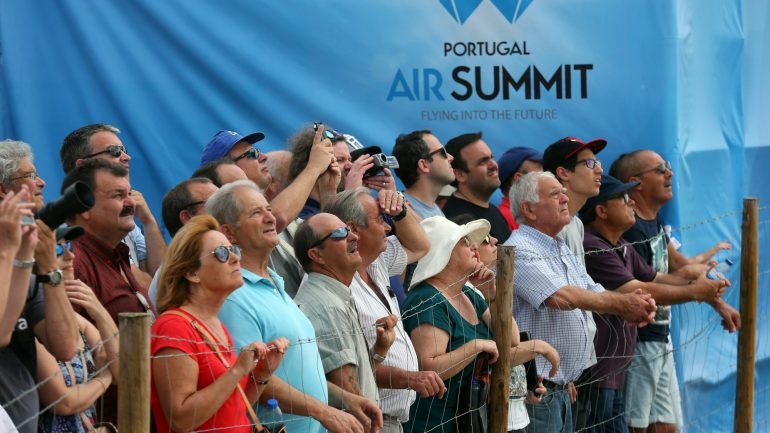A Portugal Air Summit, uma cimeira de aeronáutica, começou na quinta-feira e termina este domingo em Ponte de Sor