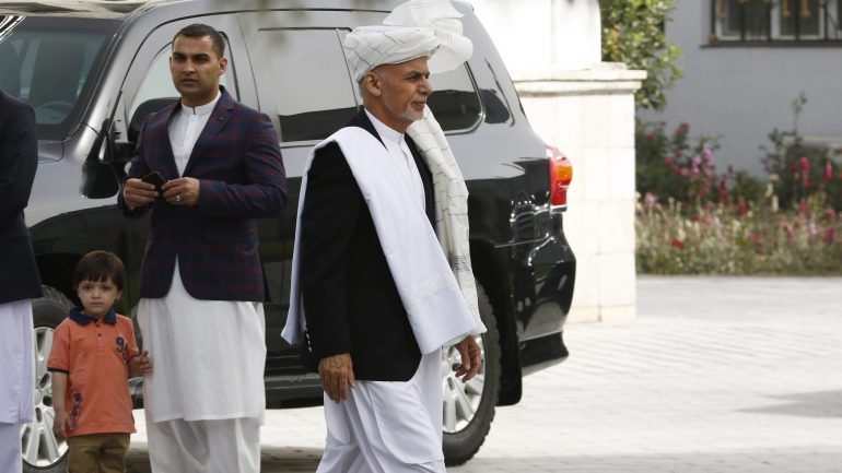Ghani decretou o cessar-fogo por ocasião da celebração do Eid al-Fitr, que marca o fim do jejum do Ramadão