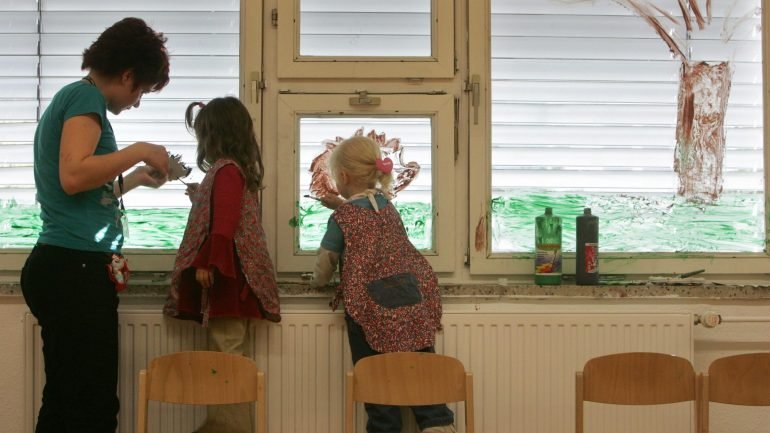 Uma das recomendações da OCDE é alargar o acesso à educação logo na fase do pré-escolar, principalmente, às crianças de classes desfavorecidas