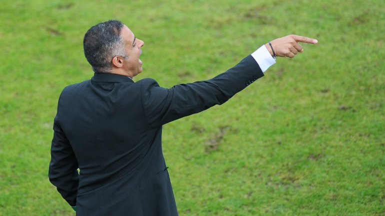 O treinador Rio Ave, José Gomes, durante o jogo a terceira eliminatória da Taça de Portugal contra o Torrense, a 21 de outubro de 2018
