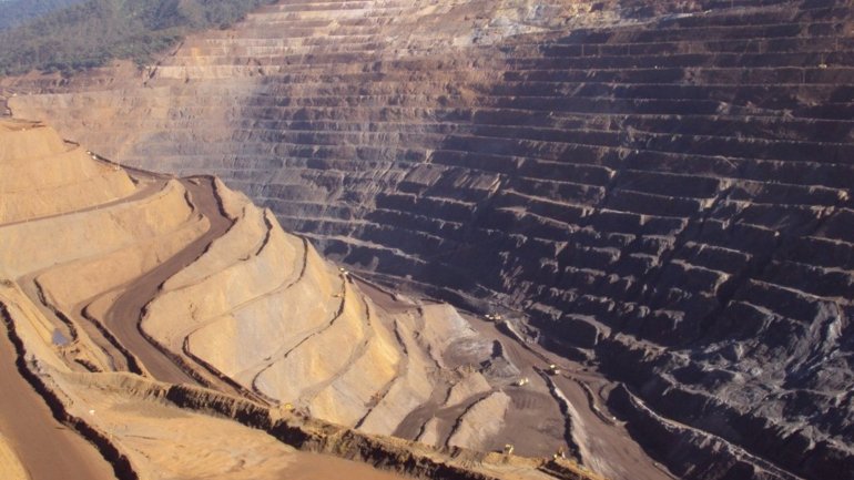 Zona da mina de Gongo Seco, onde fica a barragem Sul Superior