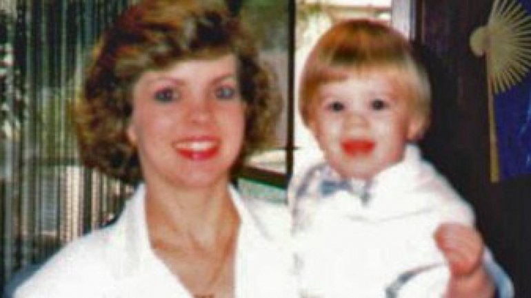 Os restos mortais de Bonnie Haim foram encontrados num saco de plástico no quintal da casa onde morava, 21 anos depois