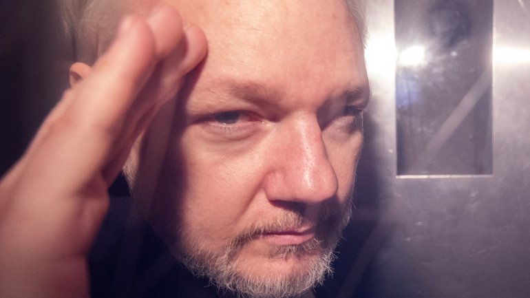 Um juiz britânico reconheceu que o processo de extradição de Assange para os EUA pode levar &quot;vários meses&quot;