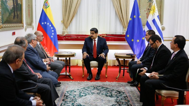 Maduro anunciou que a reunião tinha como propósito &quot;informar sobre as consequências do bloqueio e das sanções impostas pelo império dos Estados Unidos contra a Venezuela&quot;