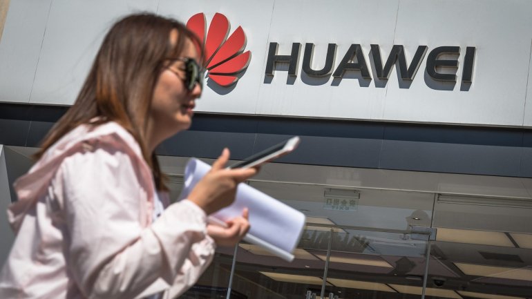 A Huawei garantiu que as sanções não vão comprometer o desenvolvimento da rede 5G