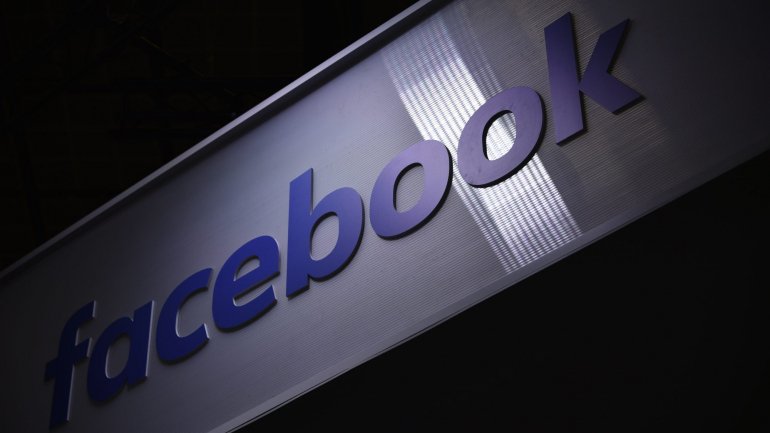 O Facebook detém, além da rede social com o mesmo nome, plataformas como o Instagram, WhatsApp e Oculus