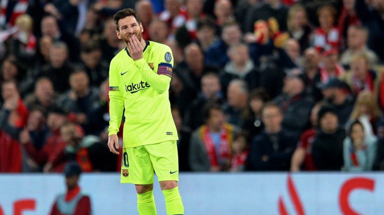 Messi ganhou Campeonato e Supertaça, joga este sábado final da Taça do Rei mas não esquece derrota na meia-final da Champions