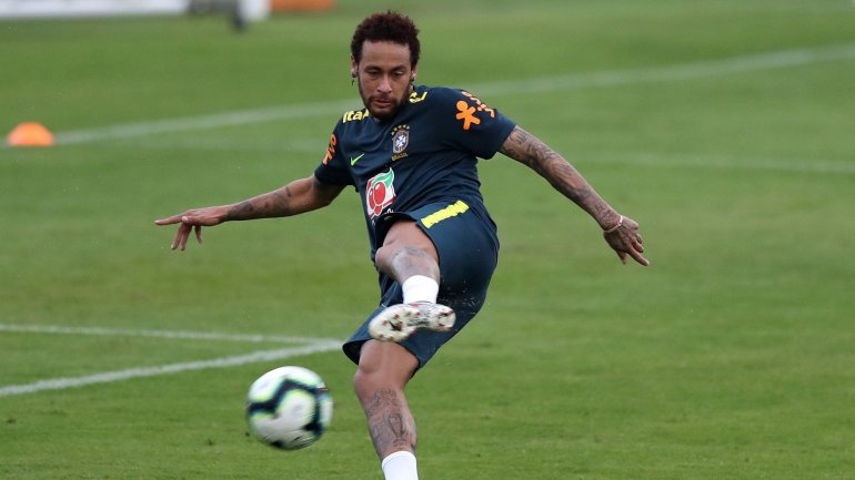A decisão foi comunicada por Tite (selecionador brasileiro) a Neymar no último sábado