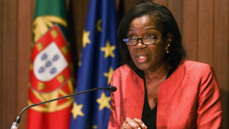 A ministra da Justiça falou no âmbito dos recentes casos de racismo registados em órgãos da PSP