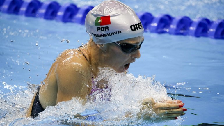 A nadadora obteve o 14.º melhor tempo das eliminatórias, que têm início agendado para as 21h21 (13h21 em Lisboa)