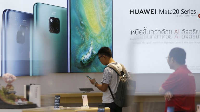 Nos primeiros seis meses de 2019, a Huawei vendeu 118 milhões unidades de diferentes produtos