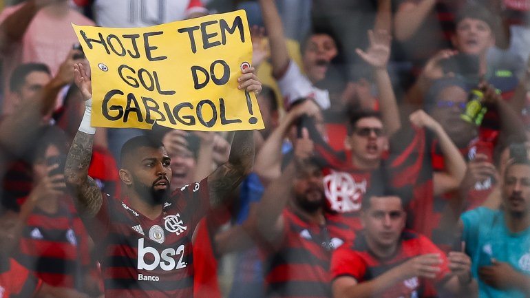 O avançado brasileiro ex-Benfica marcou mais dois golos