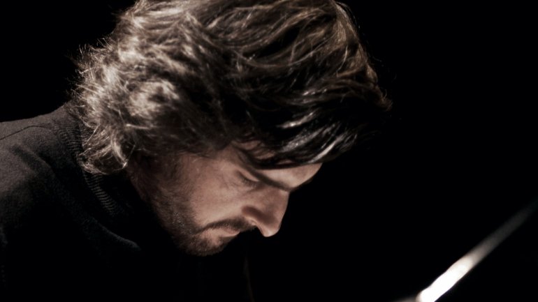 Este mês, sairá um álbum póstumo de Bernardo Sassetti, que inclui gravações feitas pelo pianista português em 2005 e nunca disponibilizadas ao público