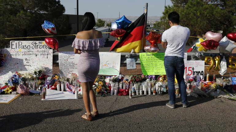 A decisão segue a repercussão de dois casos dos atentados que mataram, juntos, 24 pessoas nos dias 4 e 8 de agosto, em El Paso, Texas, e Southaven, Mississipi, respetivamente