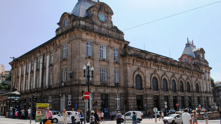 O projeto do Mercado Time Out Porto, na estação de São Bento, foi aprovado pela Direção-Geral do Património Cultural em maio