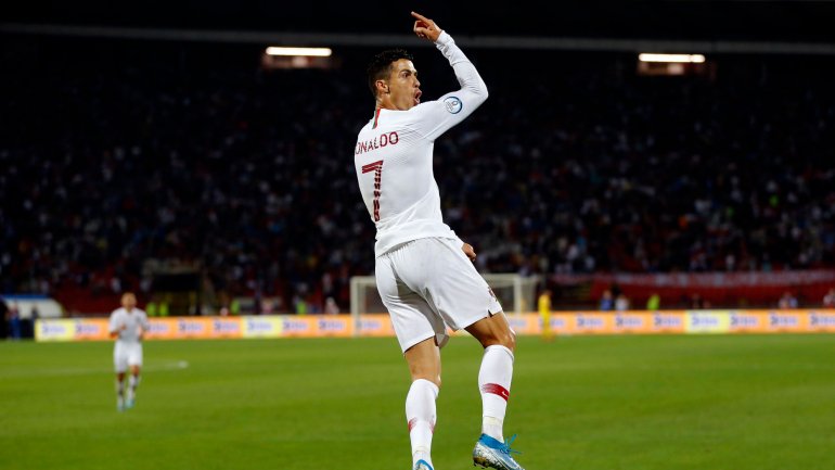 Cristiano Ronaldo marcou o terceiro golo da Seleção Nacional na vitória contra a Sérvia por 2-4. Os 3 elementos ofensivos da Seleção que começaram a partida (Ronaldo, Guedes e Bernardo Silva) marcaram todos